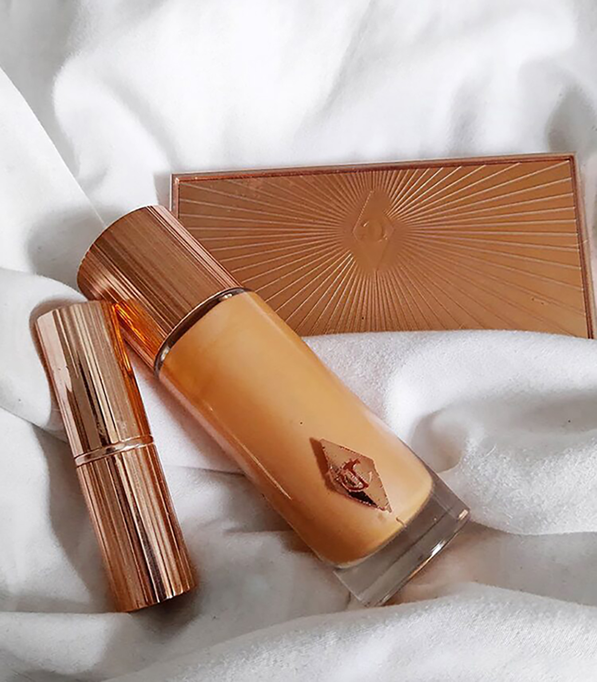 Charlotte Tilbury Hollywood Flawless Filter Review