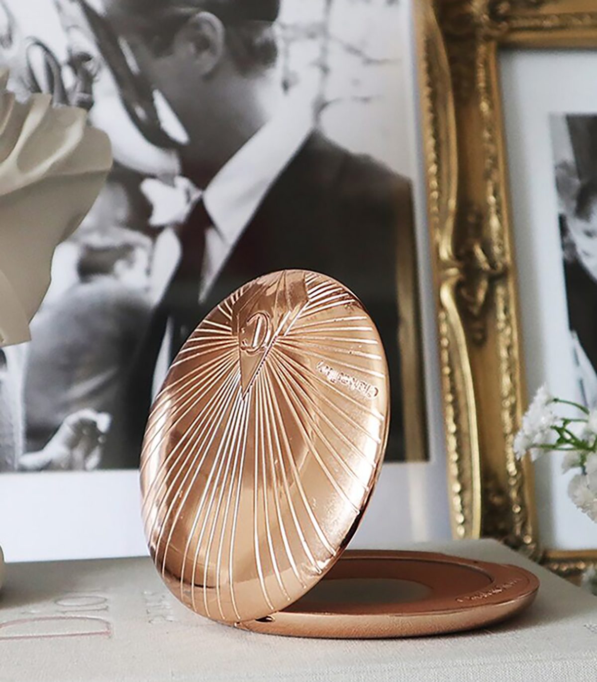 Charlotte Tilbury Airbrush Bronzer Review