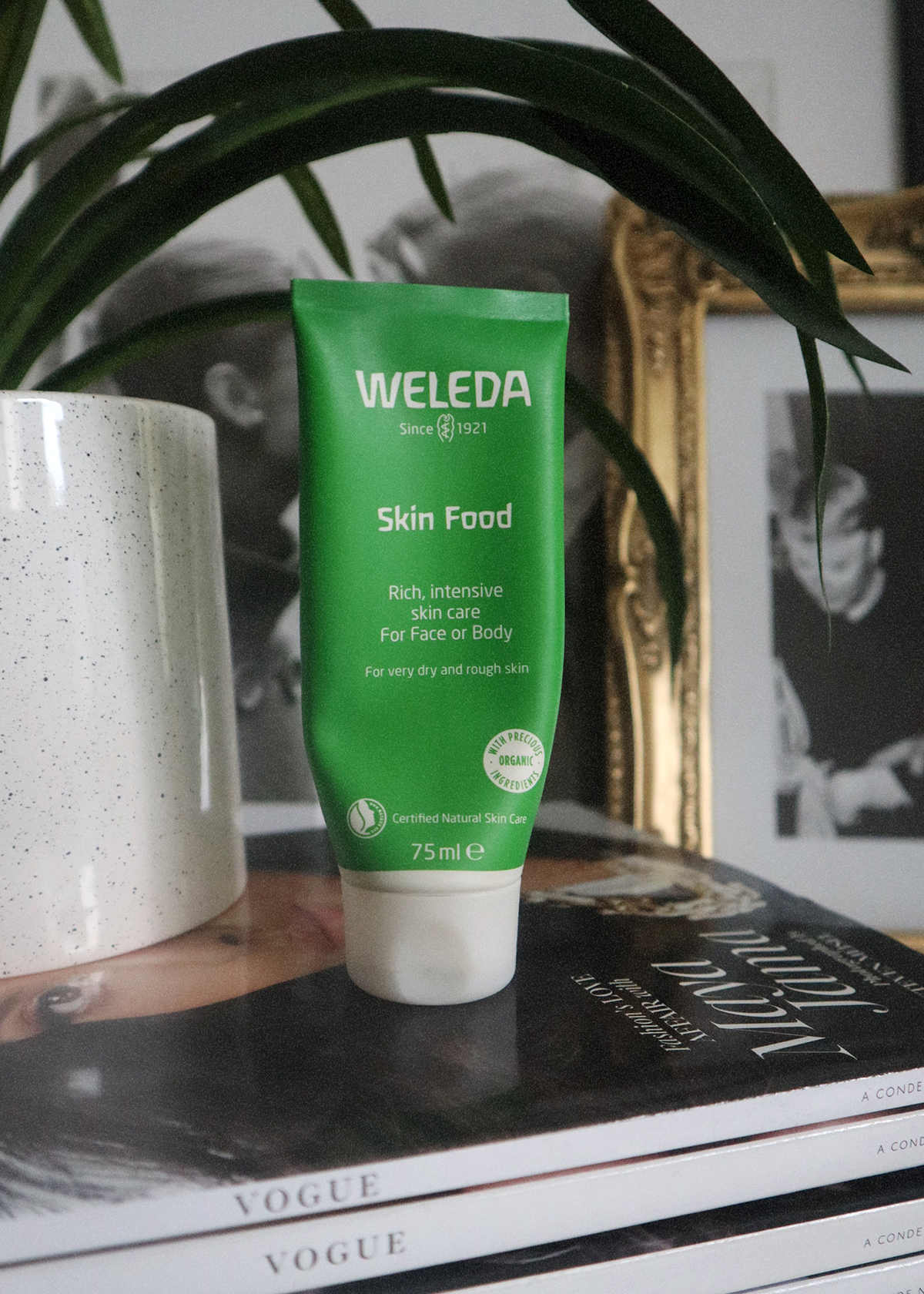 weleda skin food