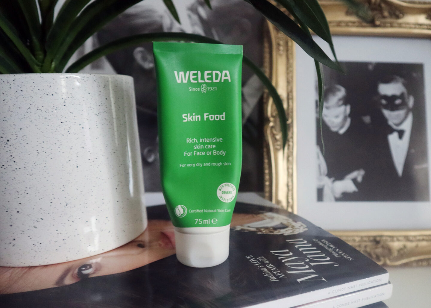 weleda skin food